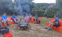 Featured image of post Auftakt zu Gruppenstunden in Präsenz – Das Feuer brennt wieder